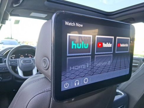 Used 2023 GMC Yukon XL Denali w/ LPO, Floor Liner Package image 23