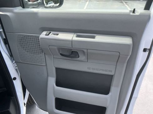 New 2025 Ford E-350 and Econoline 350 Super Duty w/ Power Equipment Group image 27