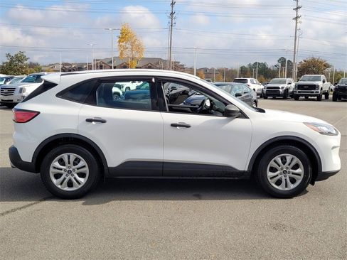 Used 2021 Ford Escape S image 2