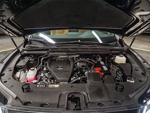 Used 2025 Lexus RX 350 FWD w/ Technology Package image 27