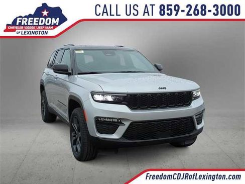 New 2025 Jeep Grand Cherokee Limited image 1