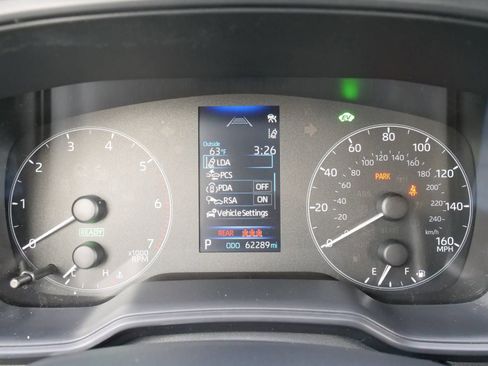 Used 2024 Toyota Corolla LE image 23