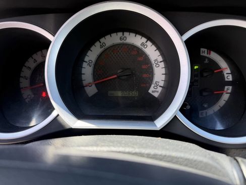 Used 2013 Toyota Tacoma 2WD Access Cab image 12