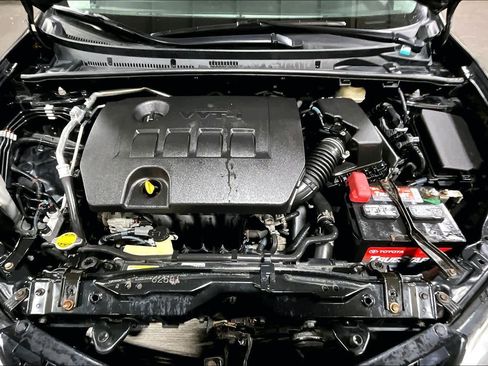 Used 2016 Toyota Corolla S Special Edition image 31