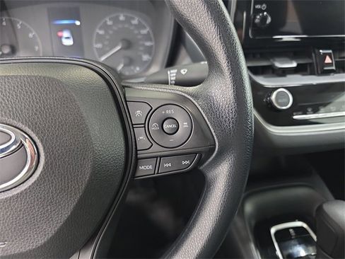 Used 2023 Toyota Corolla LE w/ Carpet Mat Package (TMS) image 15