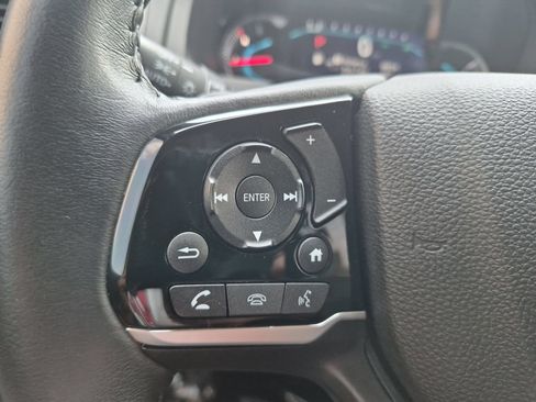 Used 2022 Honda Pilot Touring image 14