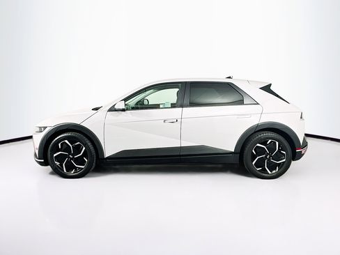 Used 2024 Hyundai Ioniq 5 SEL RWD image 4