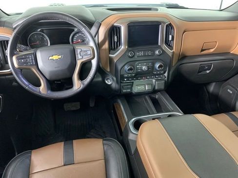 Used 2023 Chevrolet Silverado 2500 High Country w/ Z71 Off-Road Package AWD/4WD image 20