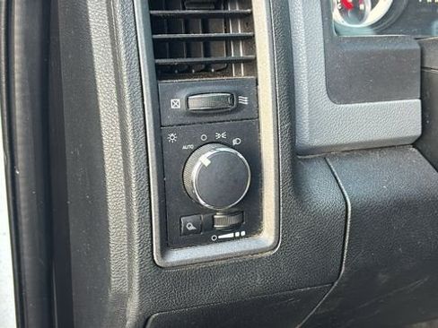 Used 2013 RAM 2500 Tradesman w/ Protection Group AWD/4WD image 9