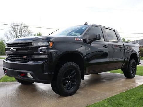 Used 2021 Chevrolet Silverado 1500 LT Trail Boss AWD/4WD image 9