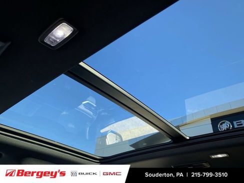 Certified 2024 GMC Acadia Denali w/ Super Cruise Package image 22