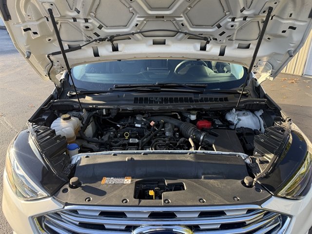 Used 2021 Ford Edge Titanium w/ Equipment Group 301A AWD/4WD image 7