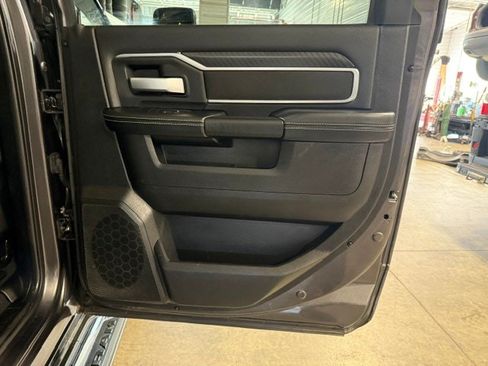 Used 2025 RAM 2500 Big Horn AWD/4WD image 14