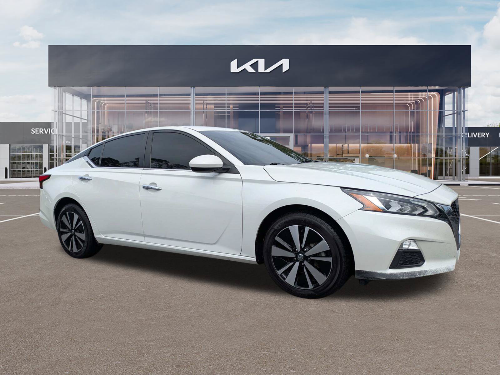 Used 2022 Nissan Altima 2.5 SV AWD/4WD image 1