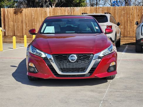 Used 2022 Nissan Altima 2.5 SL image 2