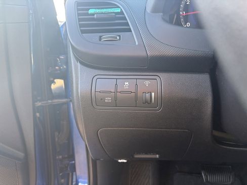 Used 2016 Hyundai Accent SE image 17