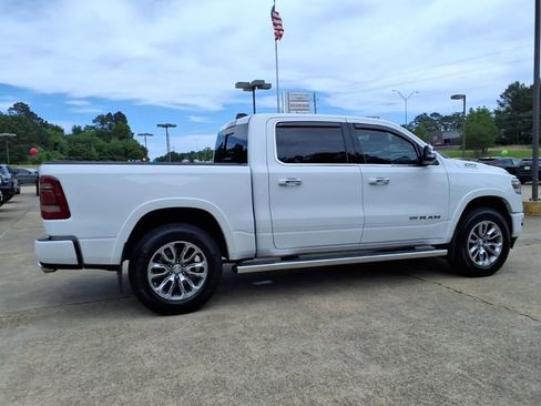 Used 2022 RAM 1500 Limited w/ Body Color Bumper Group AWD/4WD image 2