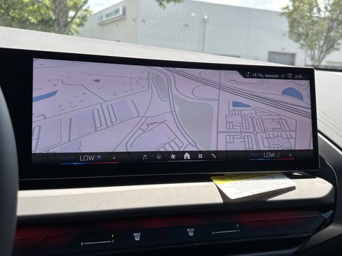 Used 2026 BMW X3 xDrive30 w/ Premium Package image 28