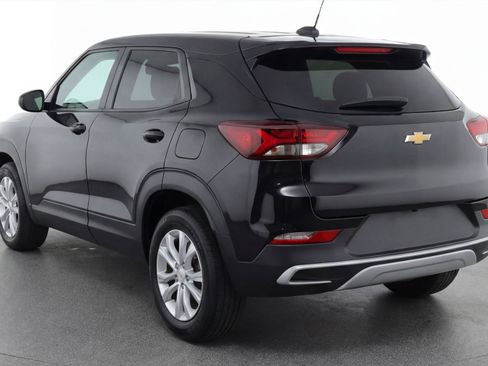 Used 2025 Buick Encore GX Preferred image 5