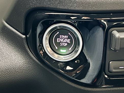 New 2026 GMC Sierra 1500 Elevation w/ Elevation Premium Package image 21