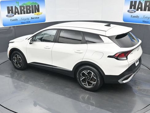 Used 2023 Kia Sportage LX FWD image 24