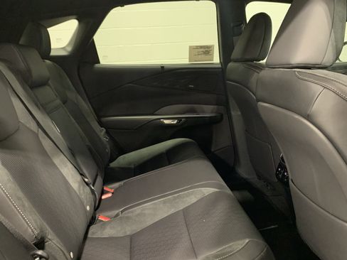 Used 2025 Lexus RX 350 w/ Convenience Package AWD/4WD image 39