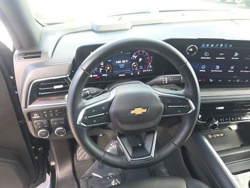 Used 2025 Chevrolet Tahoe LT w/ LPO, Dark Essentials Package AWD/4WD image 17