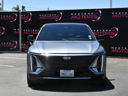 Used 2024 Cadillac Lyriq Tech RWD image 2