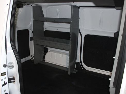 Used 2019 Nissan NV200 S image 24