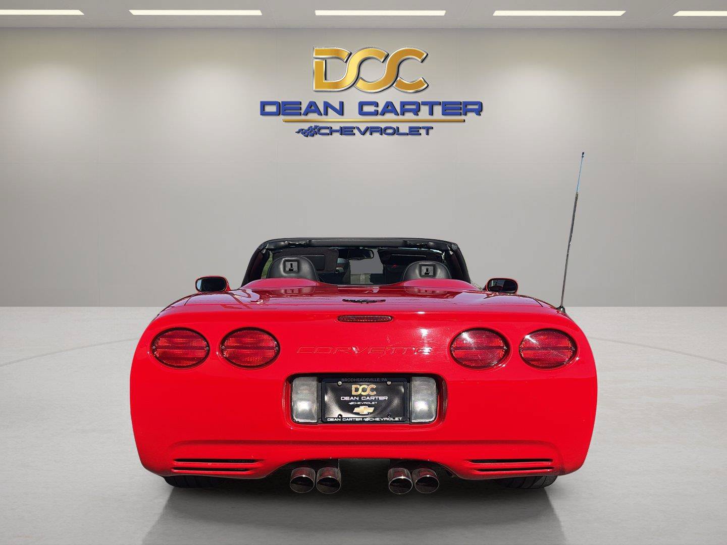 Used 1998 Chevrolet Corvette Convertible w/ Performance Handling Pkg RWD image 5