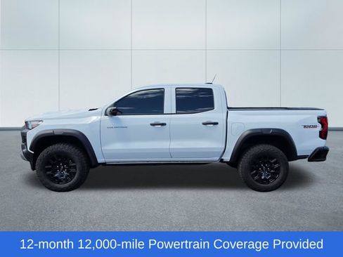 Used 2026 Chevrolet Colorado Trail Boss AWD/4WD image 2