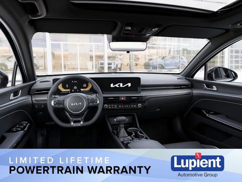 New 2026 Kia K5 GT-Line image 18