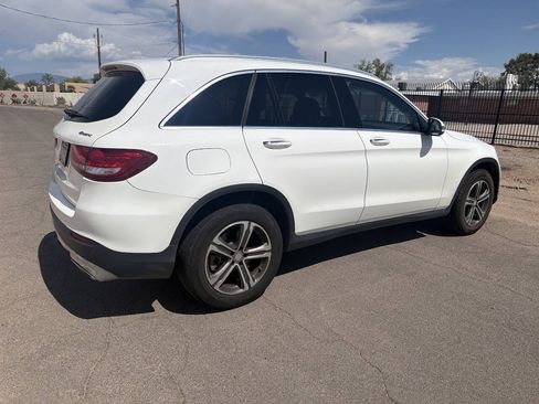 Used 2017 Mercedes-Benz GLC 300 4MATIC image 11