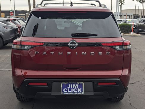 New 2026 Nissan Pathfinder SV image 3