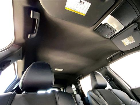 Used 2023 Mitsubishi Outlander Ralliart image 27