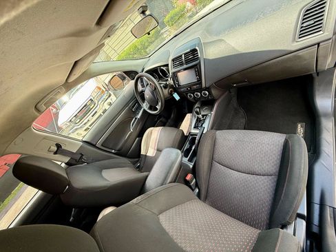 Used 2019 Mitsubishi Outlander Sport ES FWD image 28