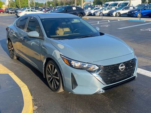 Used 2024 Nissan Sentra SV w/ SV Premium Package image 2