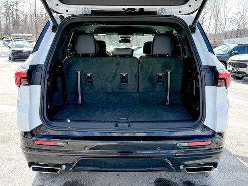 Certified 2025 Buick Enclave Sport Touring image 13