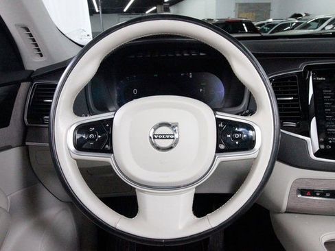 Used 2023 Volvo XC90 T8 Plus w/ Protection Package Premier image 9