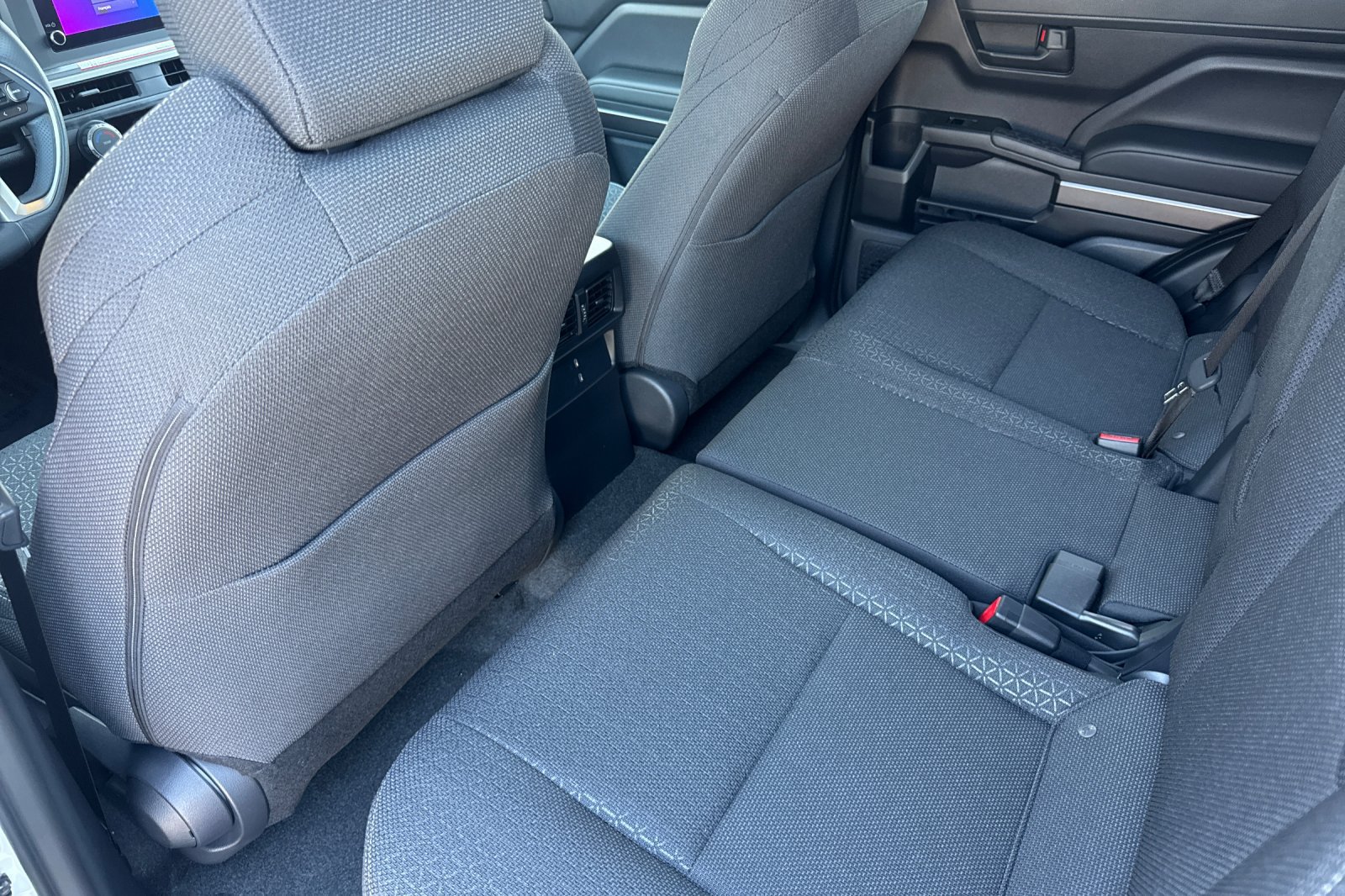 New 2026 Toyota 4Runner SR5 AWD/4WD image 5