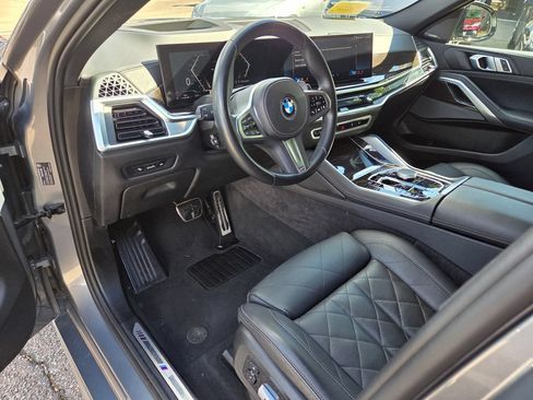 Used 2025 BMW X6 xDrive40i AWD/4WD image 14