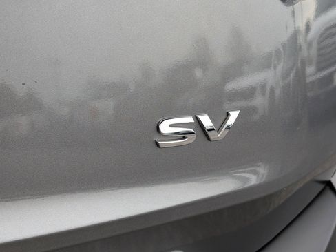 Used 2023 Nissan Rogue SV image 29