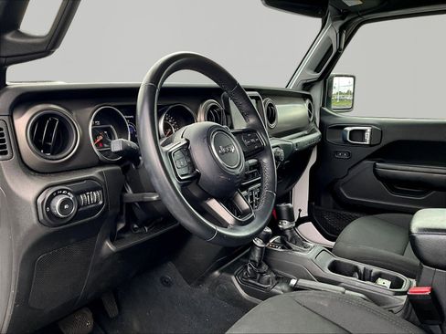 Used 2022 Jeep Wrangler Unlimited Sport AWD/4WD image 17