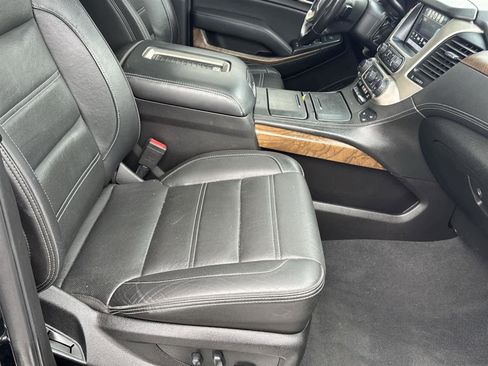 Used 2019 GMC Yukon Denali w/ Denali Ultimate Package image 19