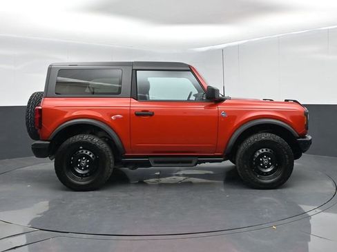 Used 2023 Ford Bronco Black Diamond image 9