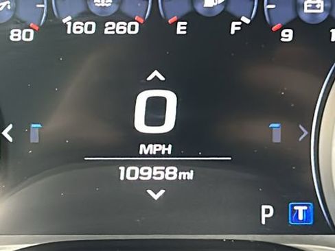 Used 2021 Chevrolet Camaro SS RWD image 26