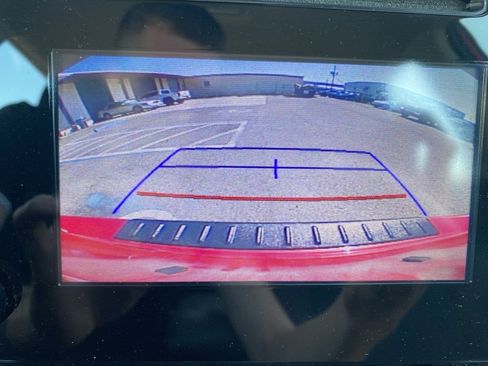 Used 2019 Toyota Corolla LE image 31