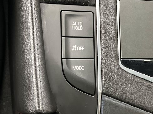 Used 2017 Cadillac CT6 Luxury AWD/4WD image 17