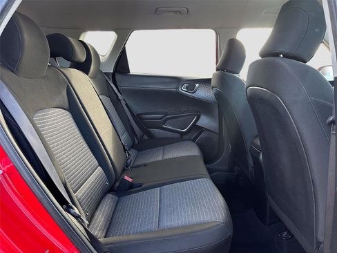 Used 2021 Kia Soul S image 26