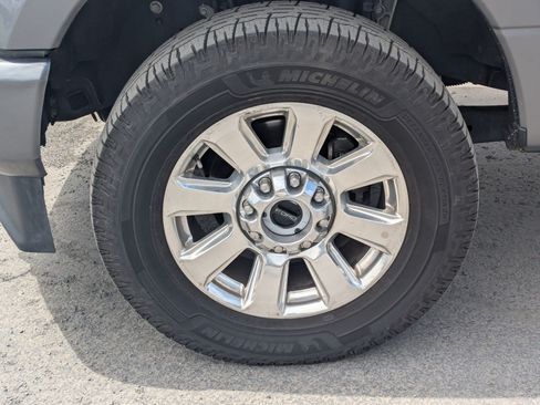 Used 2022 Ford F350 Platinum AWD/4WD image 14